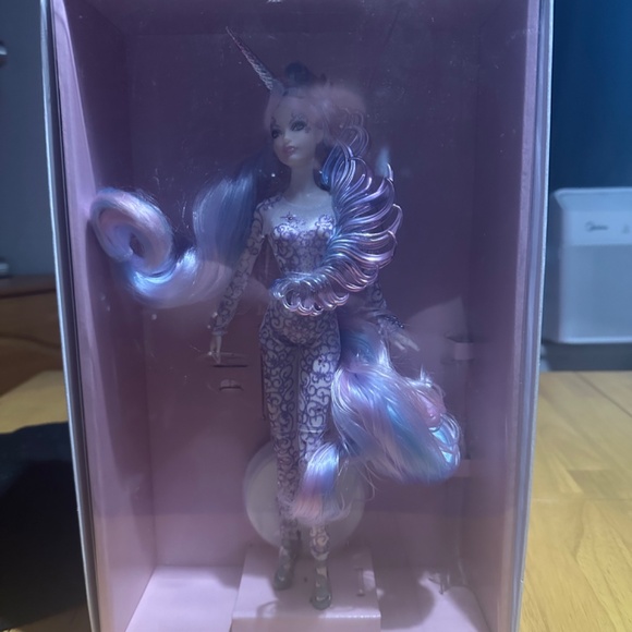 NIB, Unicorn Goddess Barbie, Mythical Muse series, limited edition 2017 - Picture 10 of 10